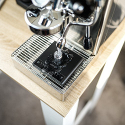 Varia AKU – ψηφιακή barista ζυγαριά (μαύρη)