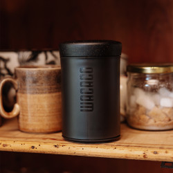 Wacaco Prestina (coal black) – μια φορητή καφετιέρα